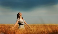 <b>坚持的你的梦想，绝不向困难妥协</b>