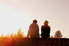 充满爱心的谎言