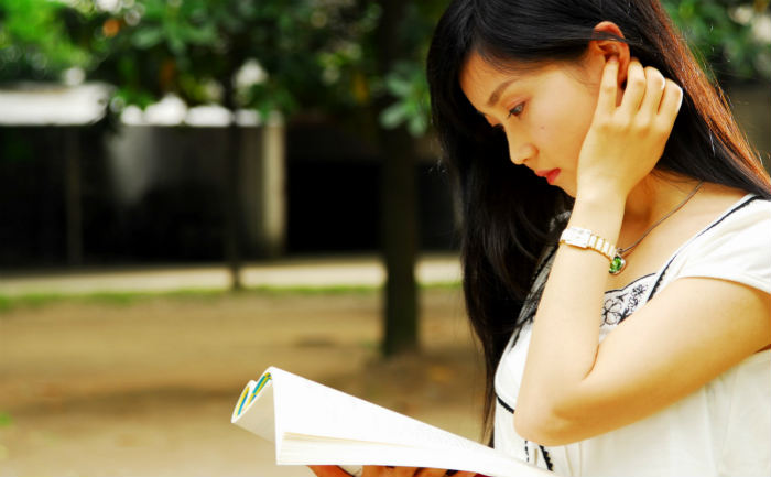 读书是—件优雅的事情