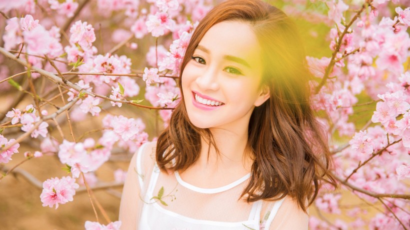 清新美女陈昱霖