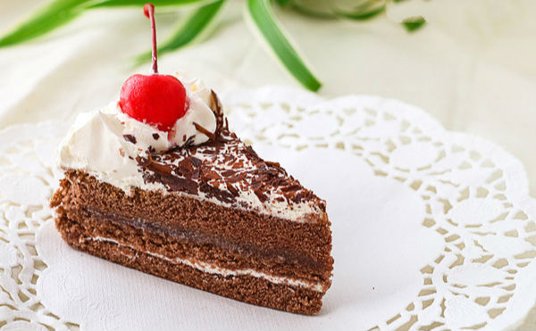 樱桃蛋糕