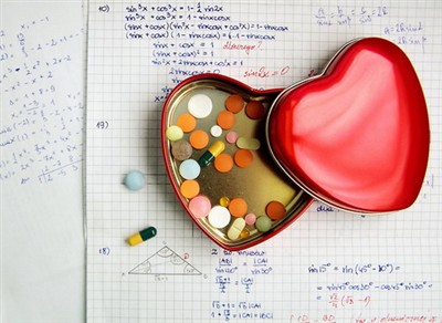 背着重重的行囊，我们一路都在喘息，何曾在意身边的风光